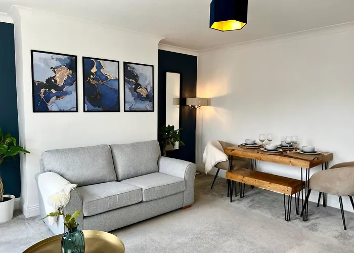 Azure Haven - Bournemouth